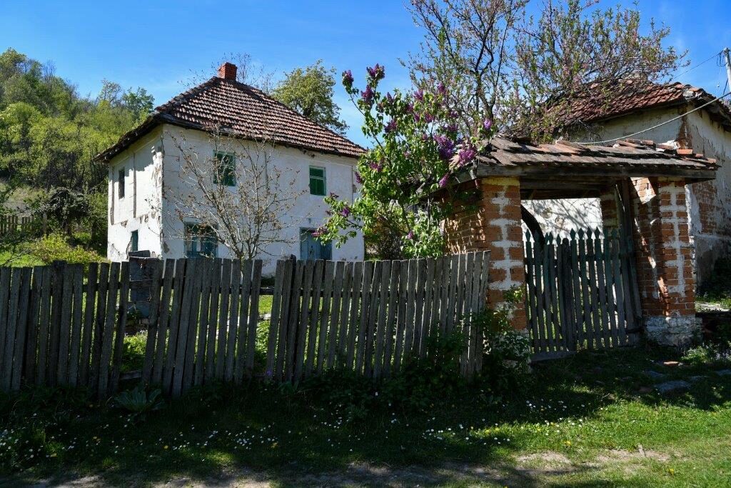 Ilustracija: Sela Srbije. foto: Domaćinska kuća