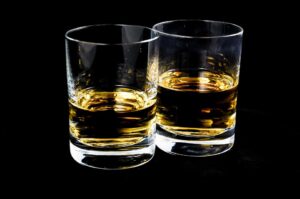 ilustracija: rakija, foto: pixabay, autor:Michal Jarmoluk