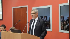 Prof.dr Dragan Glamočić